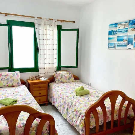 La Playa Apartment Orzola